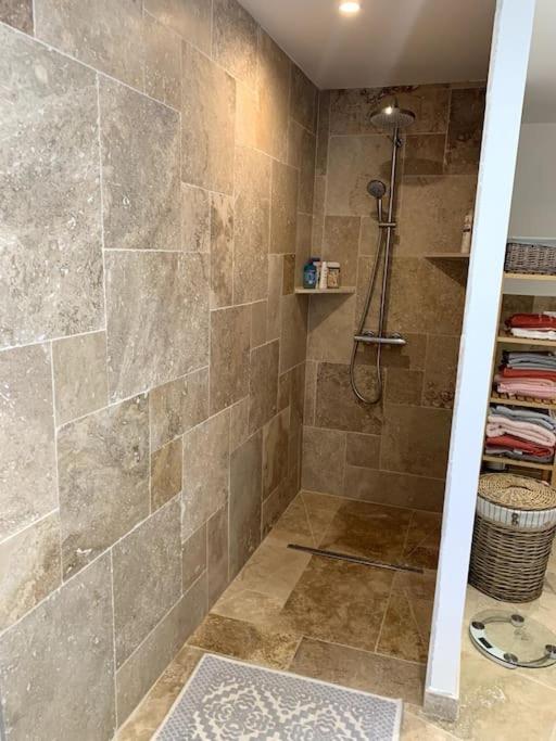 Appartement Bas De Maison Lavilledieu  Luaran gambar