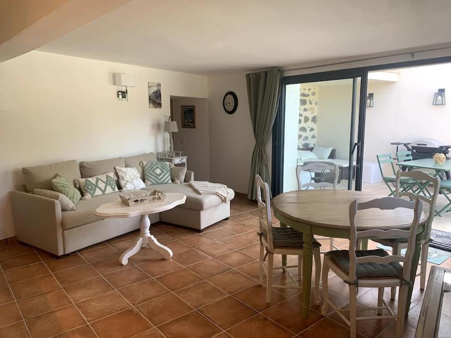 Appartement Bas De Maison Lavilledieu  Luaran gambar