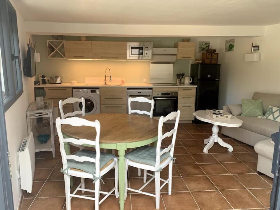Appartement Bas De Maison Lavilledieu  Luaran gambar